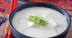 鲫鱼豆腐汤的做法